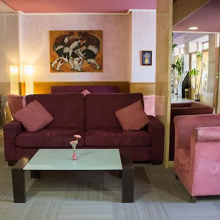 Hotel Gran Via 3*