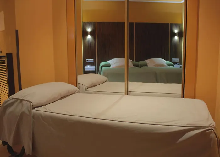 格兰大道酒店 3*