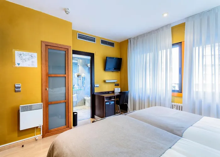 Otel Gran Via Zaragoza